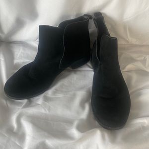 Lucky Brand Ladies 8M Black Ankle Boots